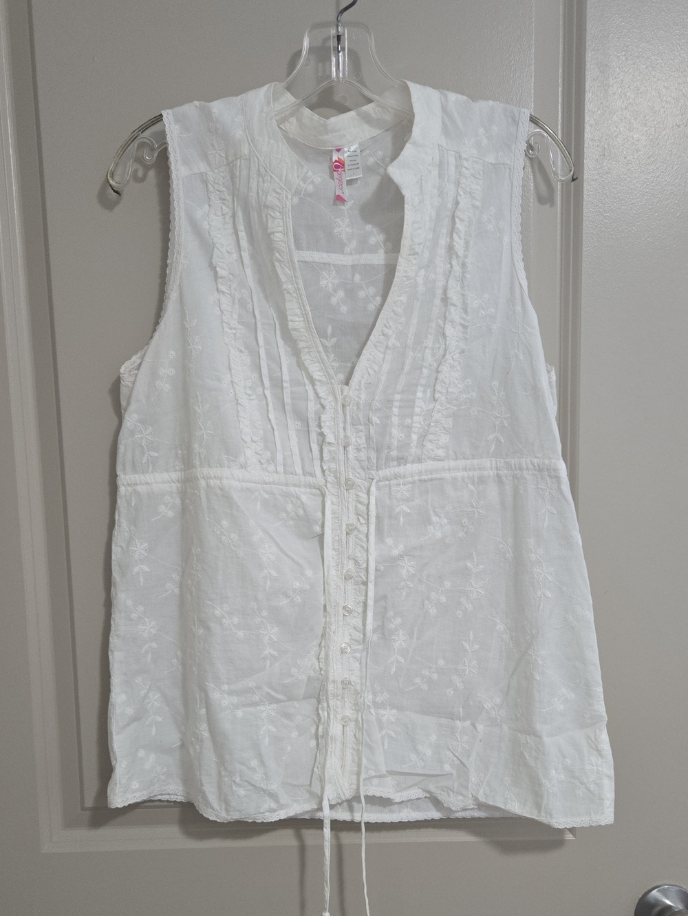 Women’s White Embroidered Sleeveless Blouse - Lightweight Summer Top